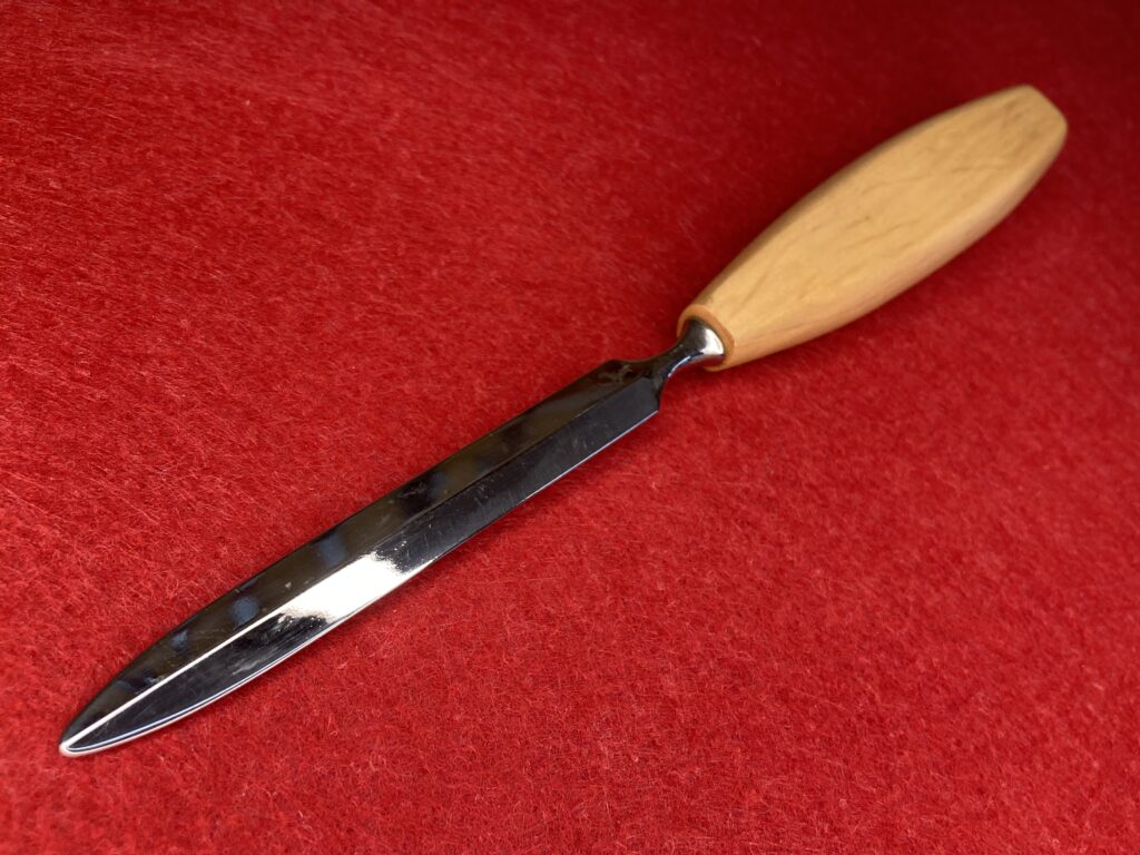 Brieföffner – Linde