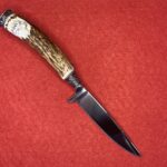 Jagdnicker – Geschnitzt: Hirsch