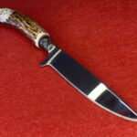 Jagdnicker – Geschnitzt: Hirsch